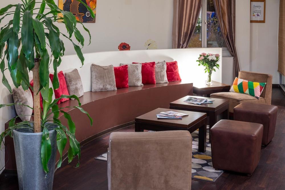 Noemys Toulon La Valette - Hotel Restaurant Avec Piscine Ngoại thất bức ảnh