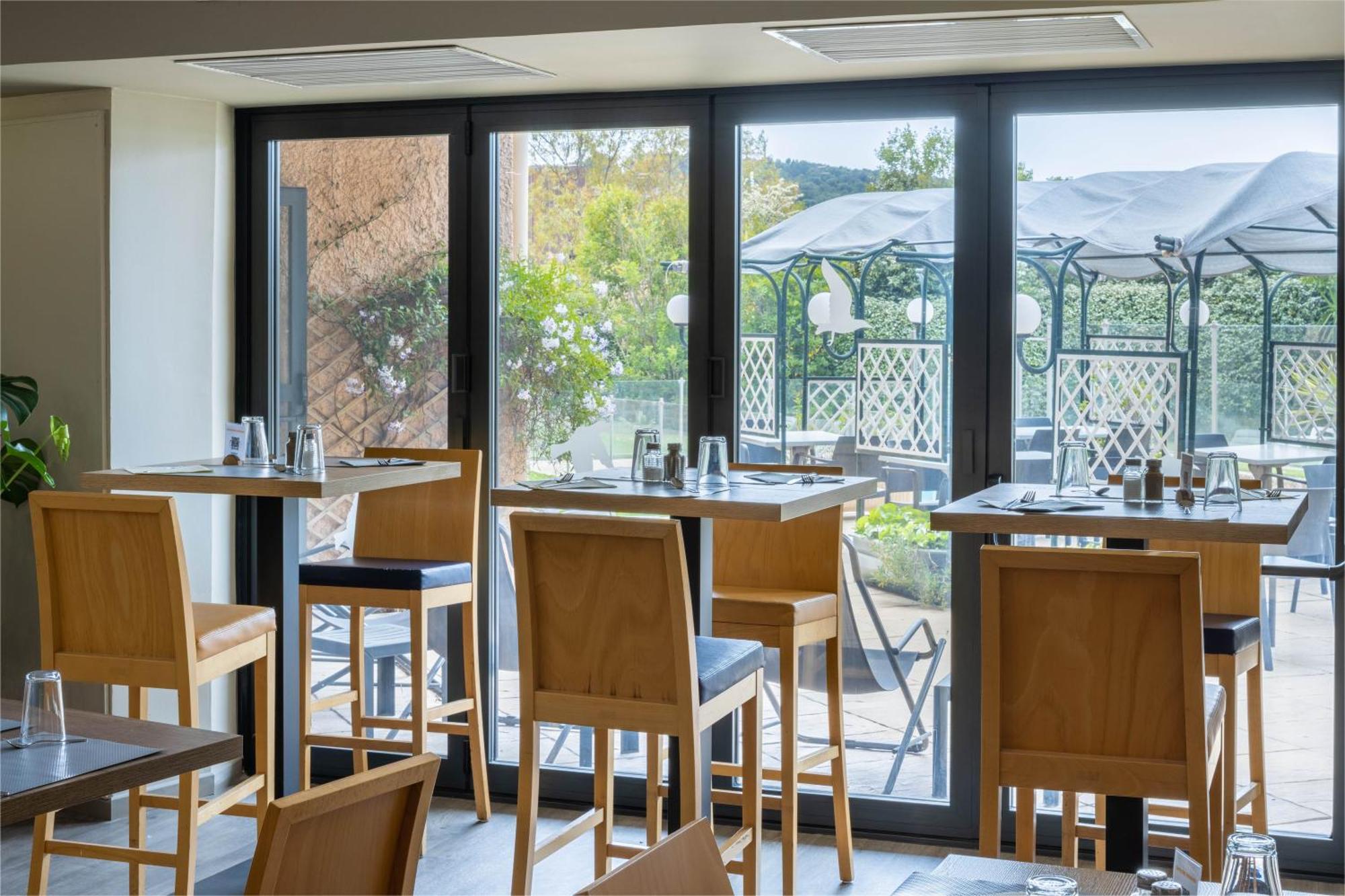 Noemys Toulon La Valette - Hotel Restaurant Avec Piscine Ngoại thất bức ảnh