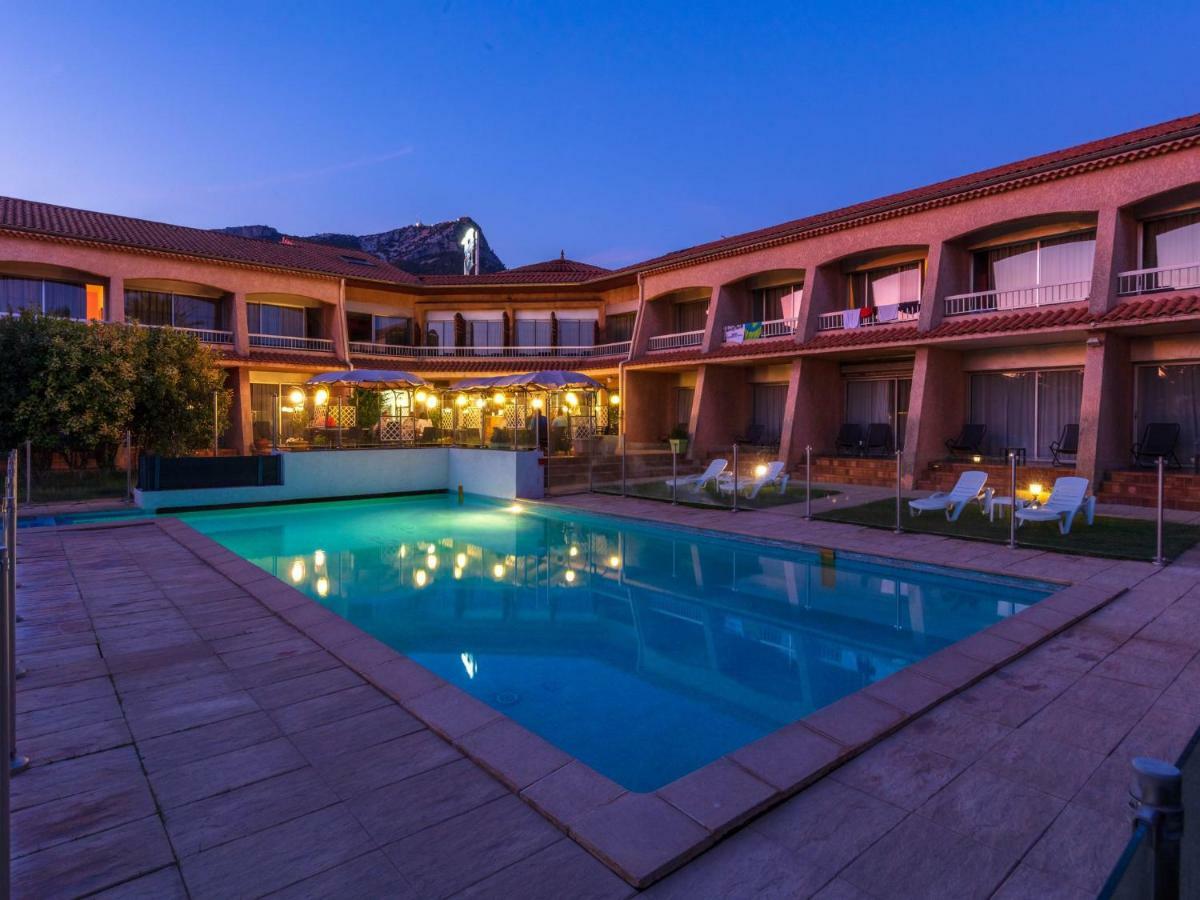 Noemys Toulon La Valette - Hotel Restaurant Avec Piscine Ngoại thất bức ảnh