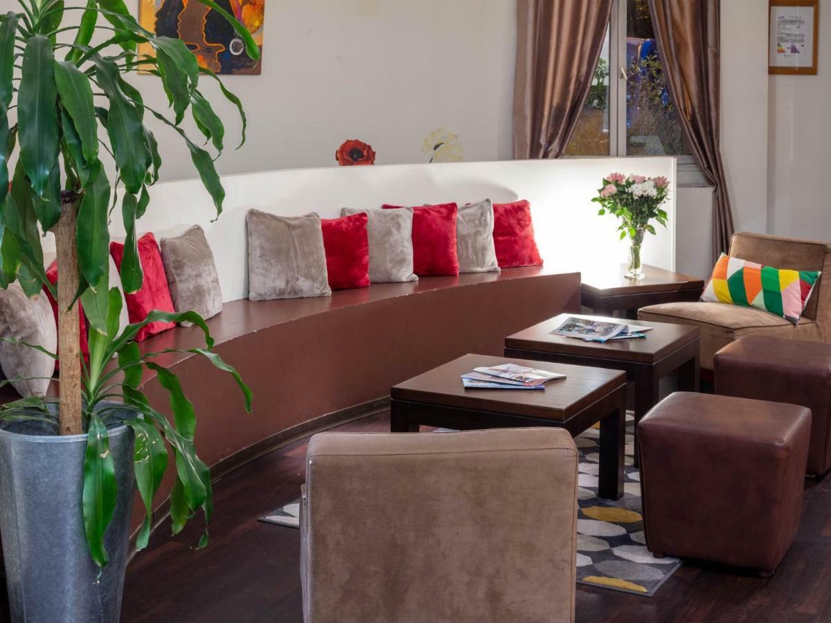 Noemys Toulon La Valette - Hotel Restaurant Avec Piscine Ngoại thất bức ảnh